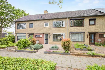 Lorentzlaan 12, 4532KP, Terneuzen, Zeeland