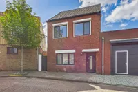 Walstraat 1, Sas Van Gent