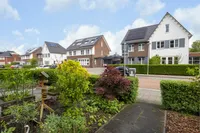 Berenklauw 90, Driel
