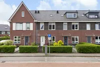 Berenklauw 90, Driel