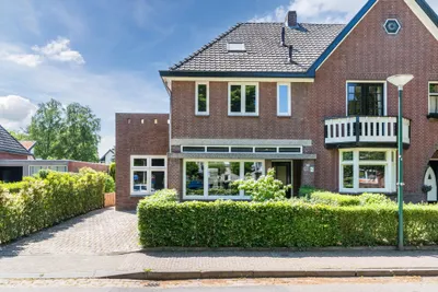 Dokter Rauppstraat 20, 5571CG, Bergeijk, Noord-Brabant