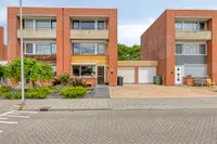Lokkertsemolenweg 304, Hoogvliet Rotterdam