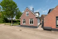 Leedijkerhout 13, Houten