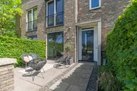 Draagmuur 55, Houten