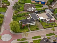 De Omloop 10, Surhuisterveen
