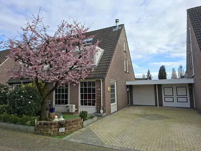 Betuwehof 50, 5709KR, Helmond, Noord-Brabant