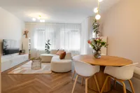 Van der Maesenstraat 24, Heerlen
