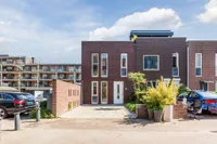 Edward Masseystraat 2, Amsterdam