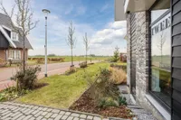 Esrand 2, Deurningen