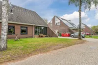 Polakkers 9, Buinen