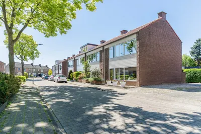 Begoniastraat 22, 4001WN, Tiel, Gelderland