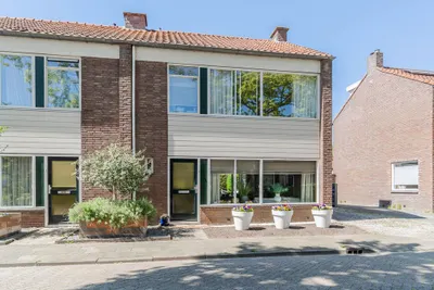 Begoniastraat 22, 4001WN, Tiel, Gelderland