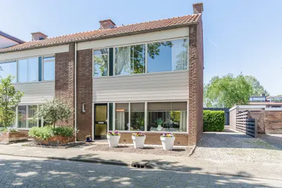 Begoniastraat 22, 4001WN, Tiel, Gelderland