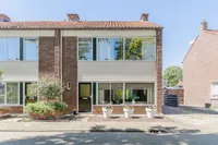 Begoniastraat 22, Tiel