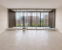 Laan op Zuid 890, Rotterdam