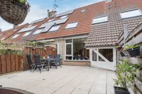 Valkenier 7, Rhoon