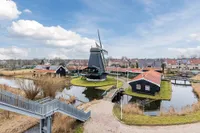 Mahoniehout 397, Zaandam