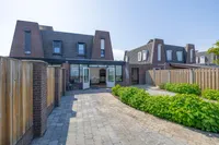 Offenbeker Bemden 11, Reuver