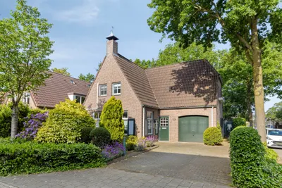 Dr. Knippenberghof 2, 5709EE, Helmond, Noord-Brabant