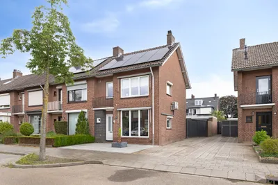 Generaal Snijdersstraat 11, 5703GR, Helmond, Noord-Brabant