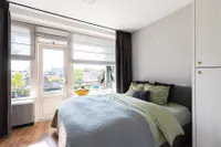 Staringlaan 242, Papendrecht