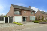 Dokter Rauppstraat 1 a, Bergeijk