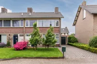 Burgemeester Magneestraat 12, Luyksgestel