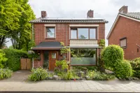 Prins Bernhardstraat 12, Putte