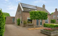 Eswal 1, Rolde