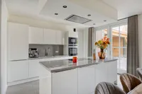 Vriezenbeemden 10, Helmond