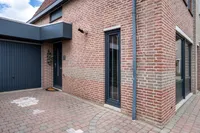 Mies van der Rohestraat 28, Landgraaf