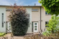 Van Rijnesteinlaan 11, Renswoude