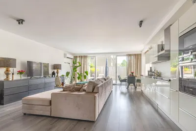 Hoge Weije 90, 3191SK, Hoogvliet Rotterdam, Zuid-Holland