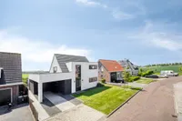 Newtonlaan 26, Kruiningen