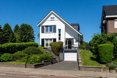Grensstraat 48, 6374CS, Landgraaf, Limburg