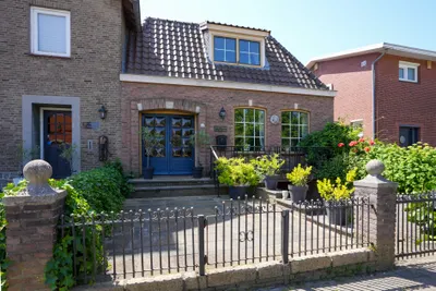 Steegstraat 4 a, 6129BL, Urmond, Limburg
