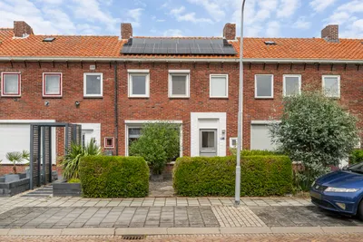 Prinses Beatrixstraat 6, 4696CC, Stavenisse, Zeeland