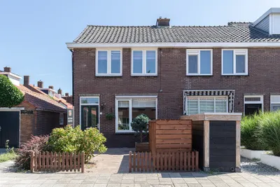 Von Lindernstraat 19, 2951AT, Alblasserdam, Zuid-Holland