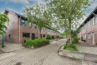 Kastanjehout 25, Houten