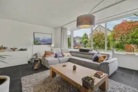 Plevierstraat 5, Velden