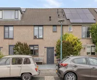 Damastbloem 6, Breukelen