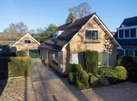 Adelaarslaan 49, Apeldoorn