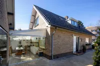 Adelaarslaan 49, Apeldoorn
