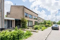 Pompe van Meerdervoortsingel 31, Hendrik-ido-ambacht