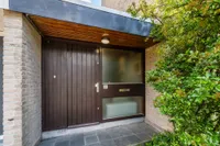 Pompe van Meerdervoortsingel 31, Hendrik-ido-ambacht