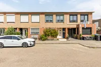 Sientje Mesdag-van Houtenstraat 151, Spijkenisse