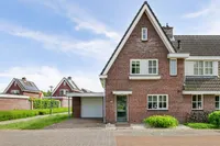 W.F. Hermanslaan 39, Kloetinge
