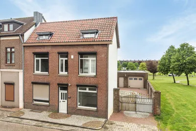 Versiliënboschweg 11, 6414EE, Heerlen, Limburg