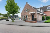 Handelskade 1, Oude-tonge
