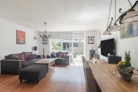 Warschaustraat 23, 's-Gravenhage